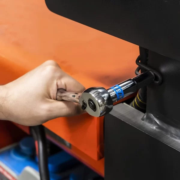 Neiko 02472A 3/8 İnç Tahrikli Renkli Mekanik Cırcır, Lokma Seti, 76 Parçalı Standart ve Derin SAE Boyutları 1/4" - 1" Metrik Boyutlar 6 mm - 24 mm