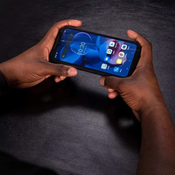 DOOGEE V30 eSİM Destekli 8GB+256GB 10800mAh Batarya 5G Android 12 Zırhlı Telefon