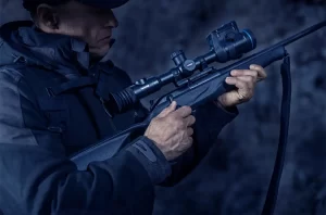 Thermion 2 LRF Termal Tüfek Dürbünü Klasik Tasarıma ve Dahili Lazer Telemetreye Sahip İlk Termal