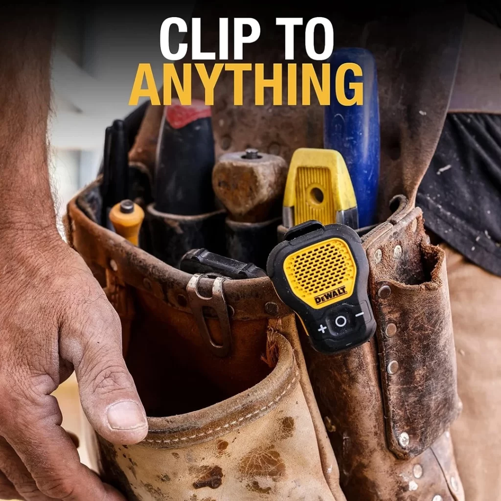DEWALT-190 1148 DW2 Giyilebilir Bluetooth Hoparlör — Manyetik Klipsli Kablosuz Şantiye Pro Suya Dayanıklı