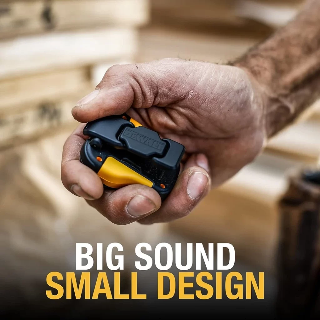 DEWALT-190 1148 DW2 Giyilebilir Bluetooth Hoparlör — Manyetik Klipsli Kablosuz Şantiye Pro Suya Dayanıklı