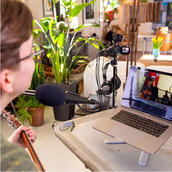 Zoom Q8n-4k El Tipi Video Kaydedici 4k UHD Video Stereo Mikrofonlar