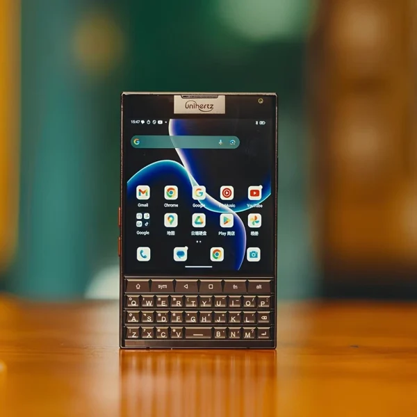 Unihertz Titan 2 - Yeni 5G QWERTY Fiziksel Klavyeli Akıllı Telefon
