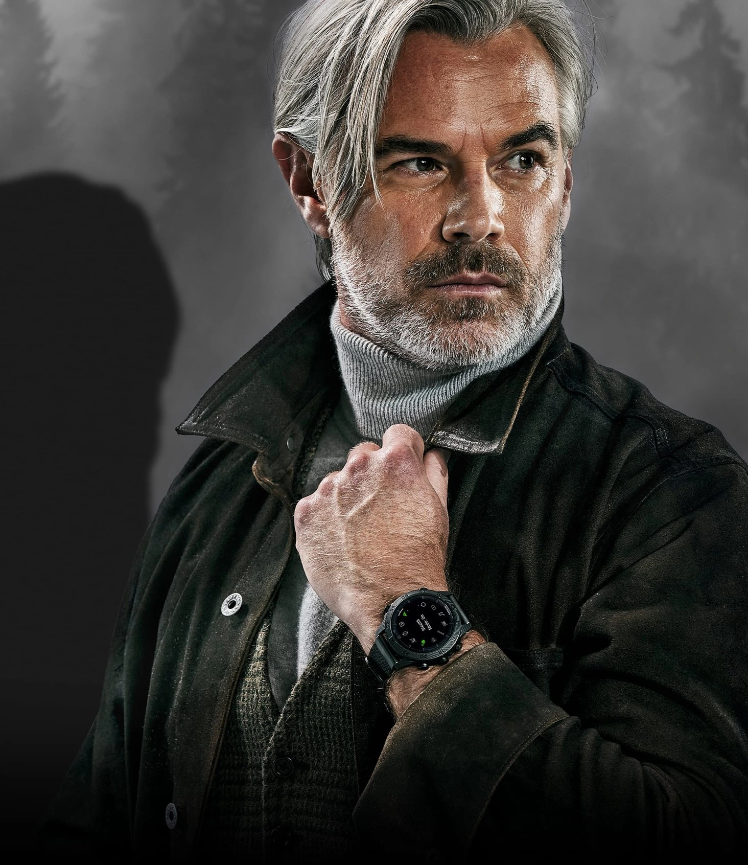 SAHAYA ŞIK BİR ŞEKİLDE ÇIKIN JAKARLI DOKUMA NAYLON KAYIŞLA SAHAYA ŞIK BİR ŞEKİLDE ÇIKIN JAKARLI DOKUMA NAYLON KAYIŞLA