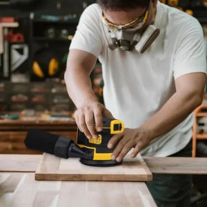 dewalt dcw210n 18v zımpara ahşap yüzey uygulaması