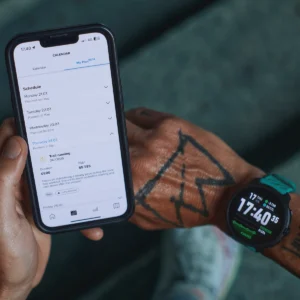Hedefleriniz sürekli gelişiyor ve saatinizden de aynısını bekleyebilirsiniz. Suunto Race 2, daha hızlı bir donanıma ve önemli ölçüde daha fazla belleğe sahip ve bunun haklı bir nedeni var: saatinizin, yeni özellikler ve yazılım güncellemeleriyle birlikte her zaman size ayak uydurmasını sağlıyor.