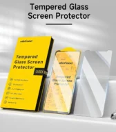 Ulefone ekran koruyucu kutusu, telefon üzerine yerleştirilmiş cam ve yanında şeffaf koruyucu cam görseli