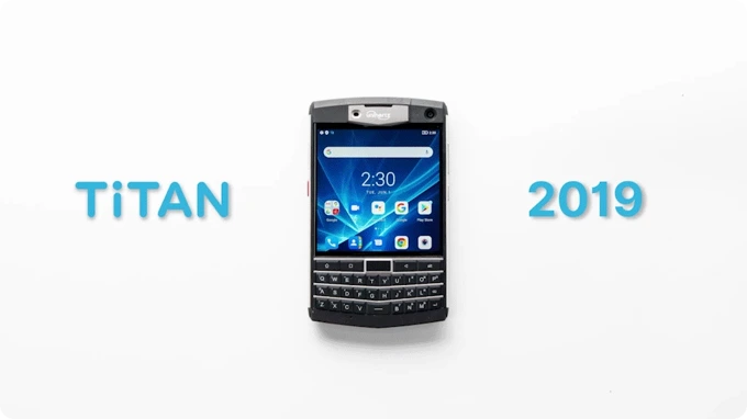 Unihertz Titan fiziksel QWERTY klavyeli akıllı telefon ön görünüm 2019 modeli